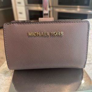 Michael Kors Mauve Card Holders/Wallet